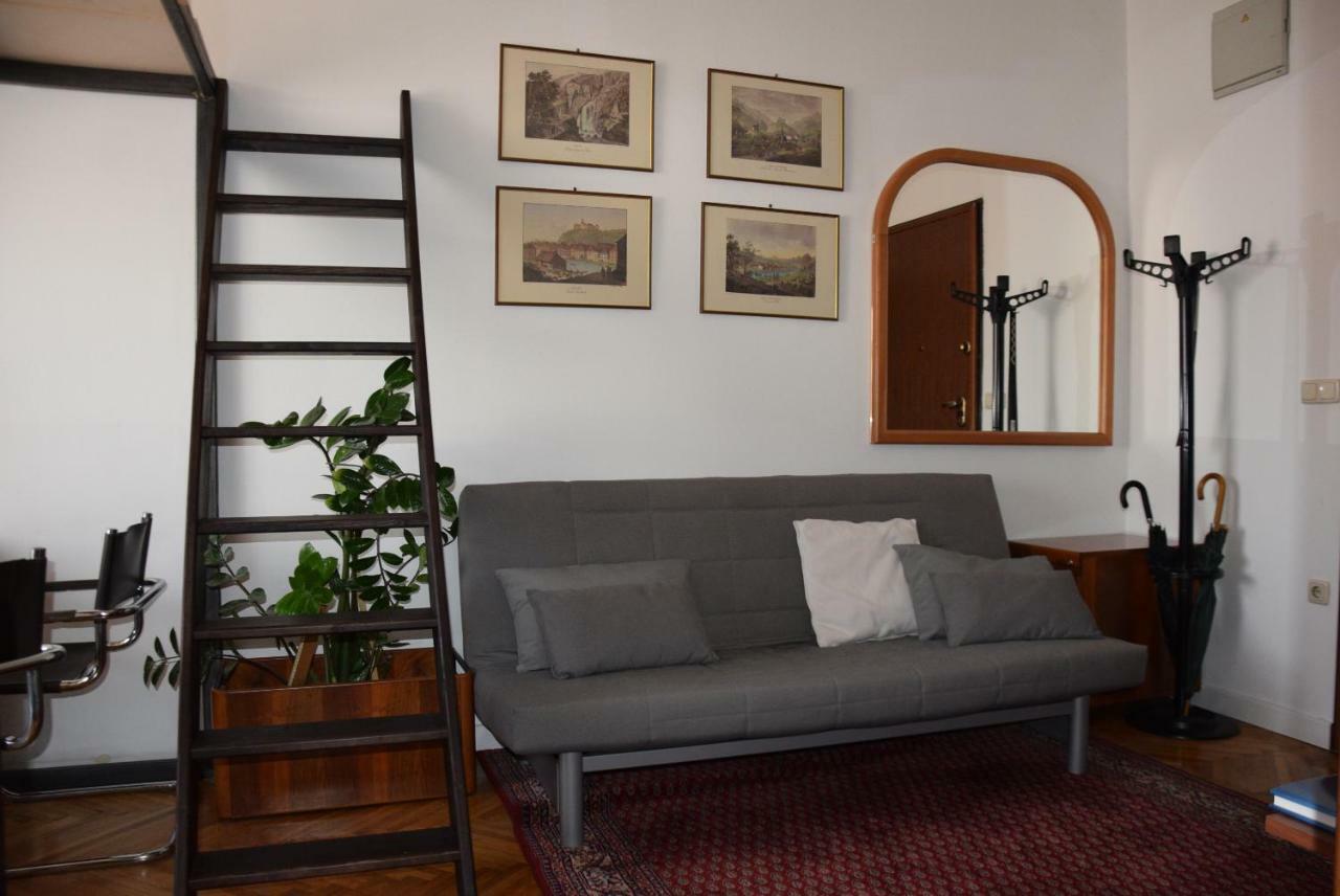 Lawyers Loft In Heritage Skyscraper Ljubljana Extérieur photo